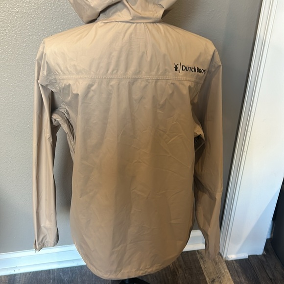 ✌️Tan Dutch Bros wind breaker/rain coat - Picture 7 of 10